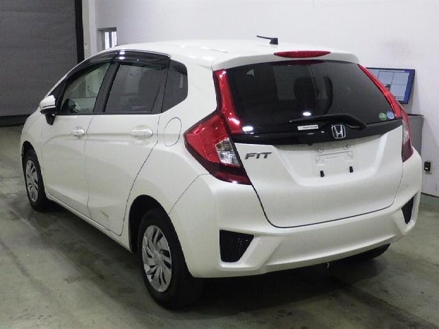 2014 HONDA FIT 13G F PACKAGE